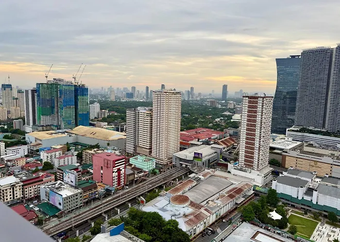 Andy Classic Luxury Overlooking * Manila