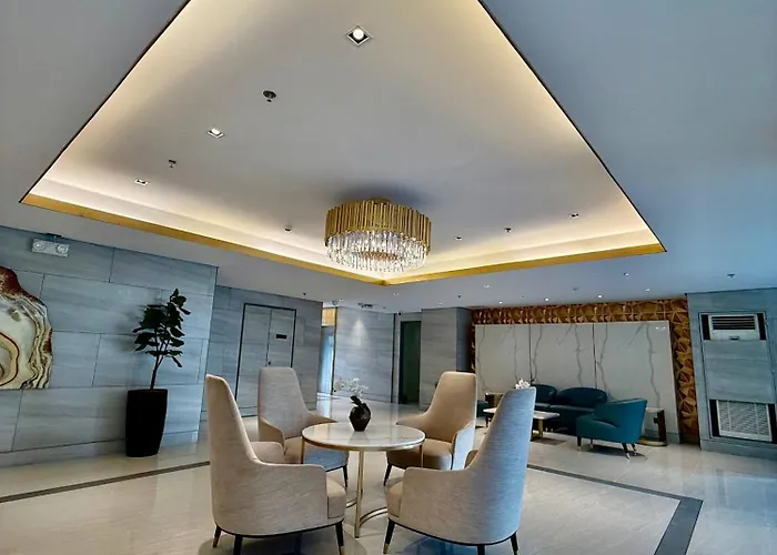 Andy Classic Luxury Overlooking