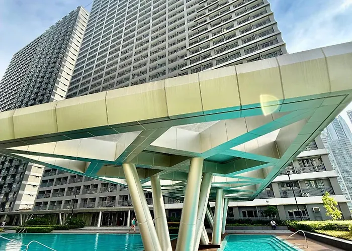 Andy Classic Luxury Overlooking