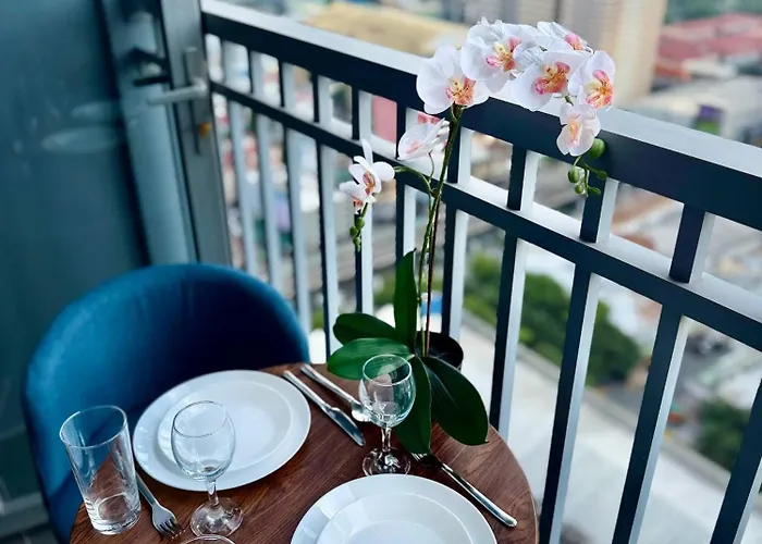 Andy Classic Luxury Overlooking Apartamento Manila